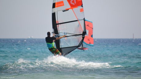 votre séjour windsurf avec location de matériel, hébergement et vol pour Safaga
