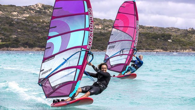 Votre séjour windsurf avec hébergement en villa à Bonifacio en Corse
