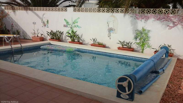 Profitez de la piscine de votre villa entre deux sessions de windsurf