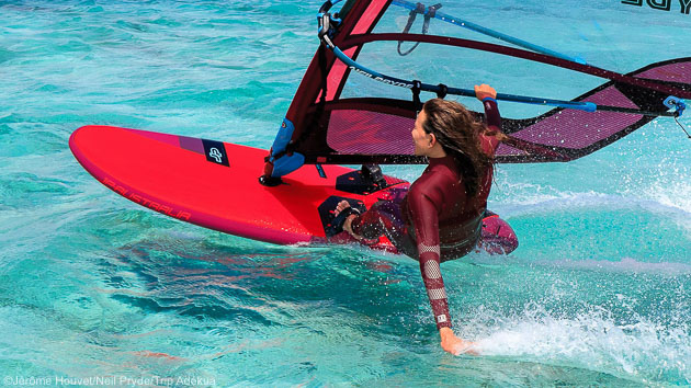Des vacances windsurf de rêve à Bonifacio