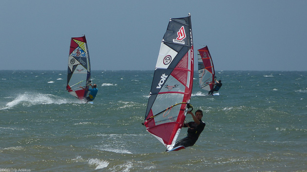 Votre séjour windsurf pour progresser dans les vagues du Maroc