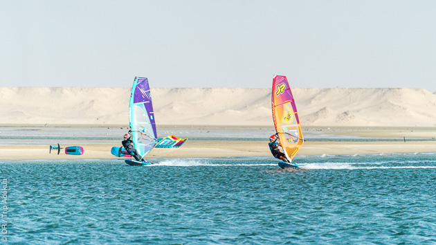 Des sessions windsurf de rêve sur la lagune de Dakhla au Maroc