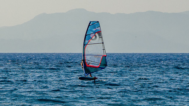 votre stage de windsurf à Rhodes en Grèce